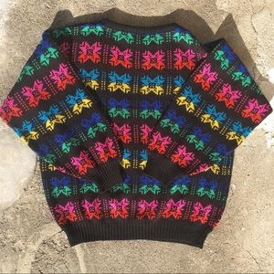 Vintage Sweater Geometric Rainbow Pattern